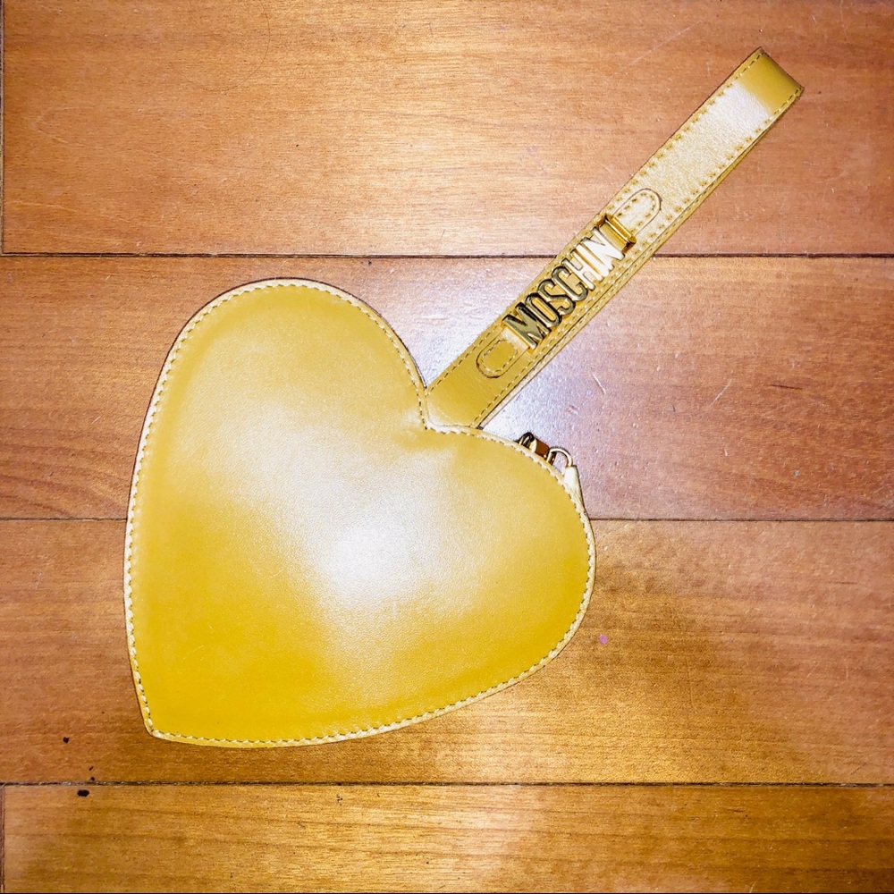 VINTAGE MOSCHINO Cafe Au Lait Heart Wristlet Purse